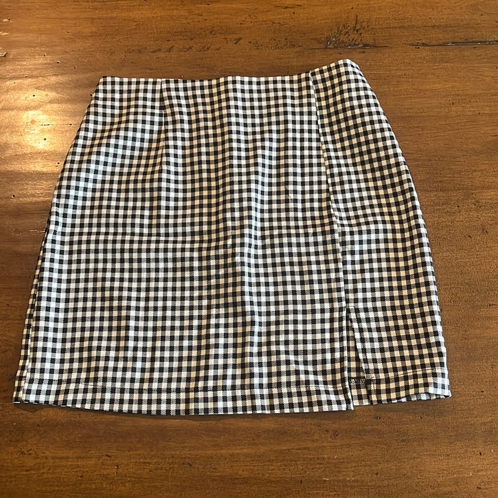 Wild Fable size 4 plaid skirt